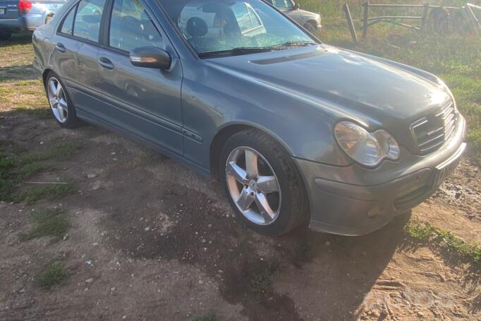 Mercedes-Benz C-Class W203/S203/CL203 Sedan 4-doors