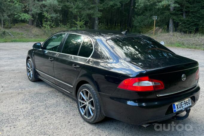 Skoda Superb 2 generation Liftback