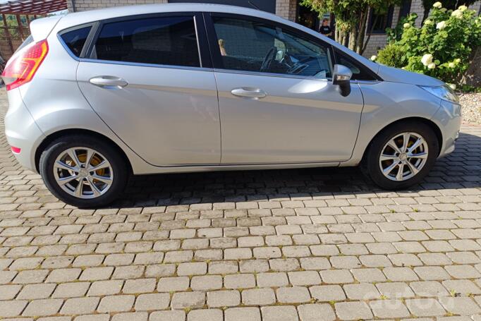 Ford Fiesta 6 generation Hatchback 5-doors