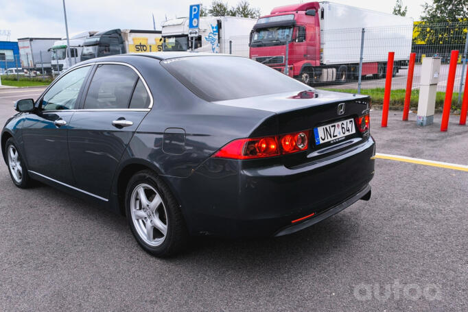 Honda Accord 7 generation Sedan 4-doors