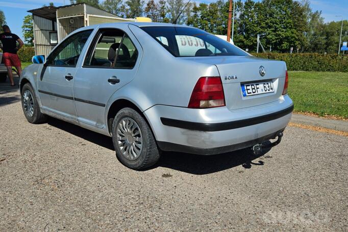 Volkswagen Bora 1 generation Sedan