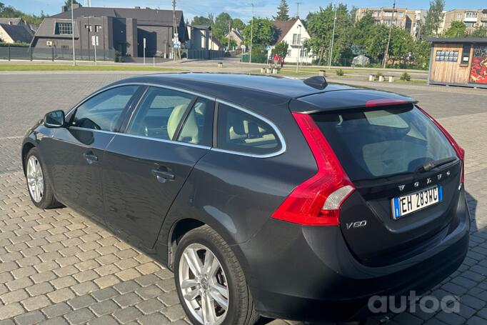 Volvo V60 1 generation wagon