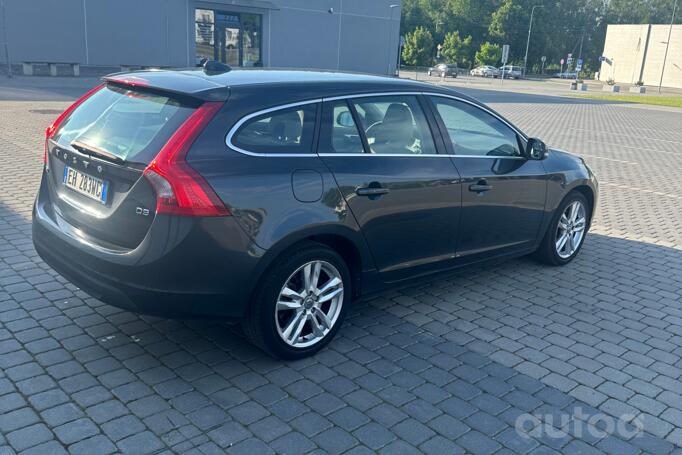 Volvo V60 1 generation wagon