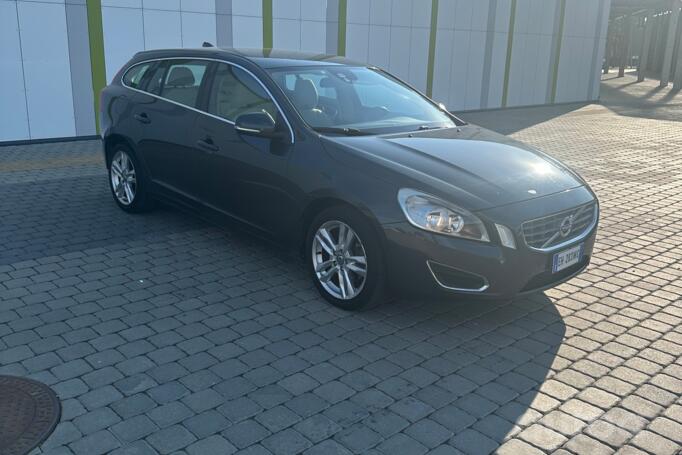 Volvo V60 1 generation wagon