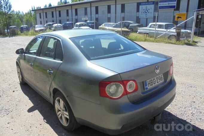 Volkswagen Jetta 5 generation Sedan 4-doors