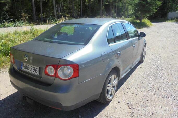 Volkswagen Jetta 5 generation Sedan 4-doors