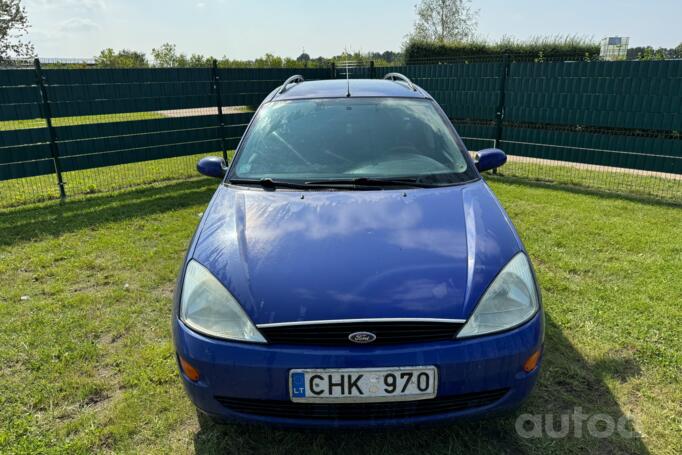 Ford Focus 1 generation Hatchback 5-doors