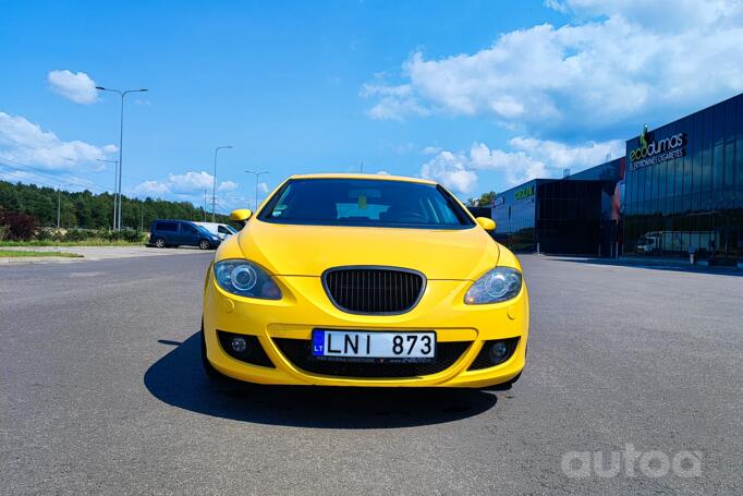 SEAT Leon 2 generation Hatchback 5-doors