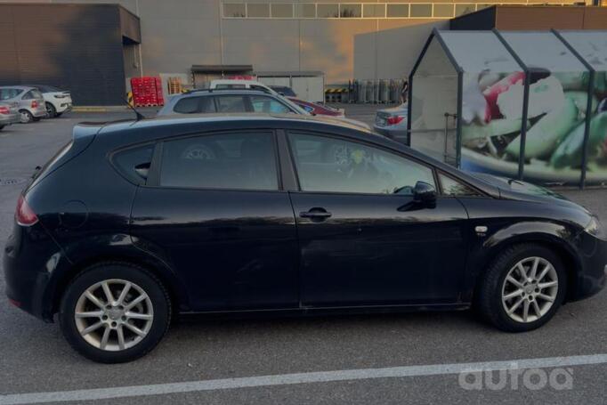 SEAT Leon 2 generation Hatchback 5-doors