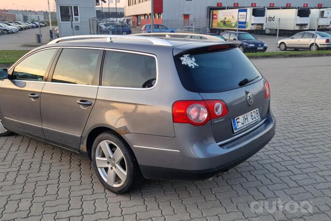 Volkswagen Passat B6 wagon 5-doors