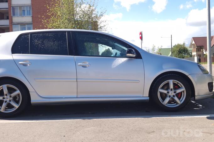 Volkswagen Golf 5 generation Hatchback 5-doors