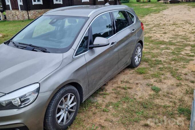 BMW 2 Series Active Tourer F45 Minivan