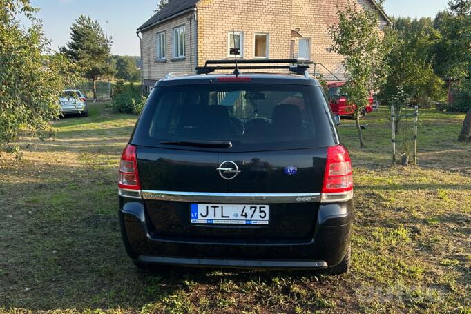 Opel Zafira B [restyling]