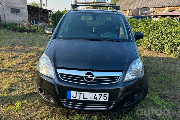 Opel Zafira B [restyling]