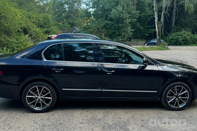 Skoda Superb 2 generation Liftback