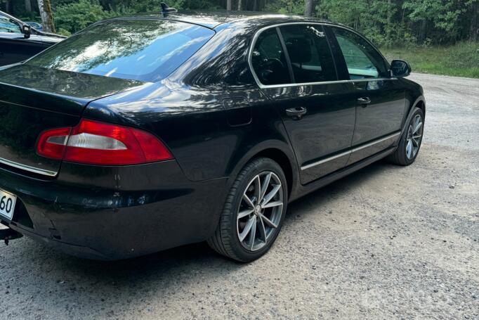 Skoda Superb 2 generation Liftback