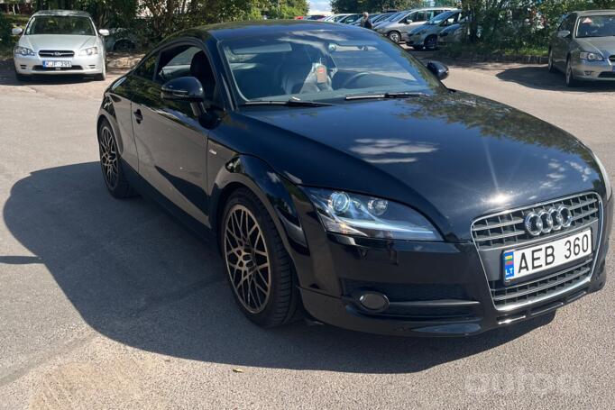 Audi TT 8J Coupe