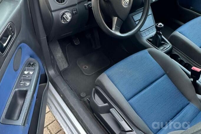 Volkswagen Golf Plus 1 generation