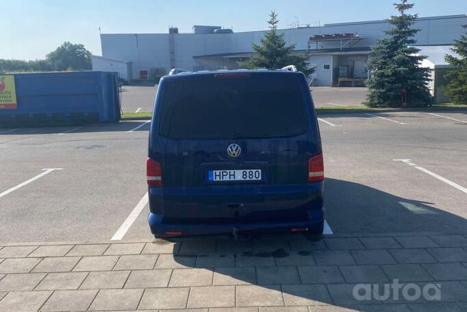 Volkswagen Multivan T5 Minivan