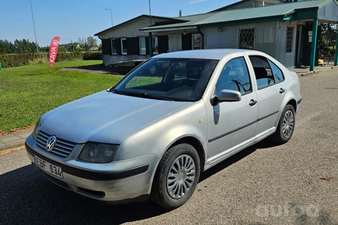 Volkswagen Bora 1 generation Sedan