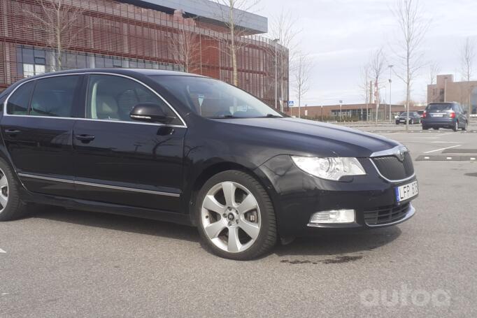 Skoda Superb 2 generation Liftback