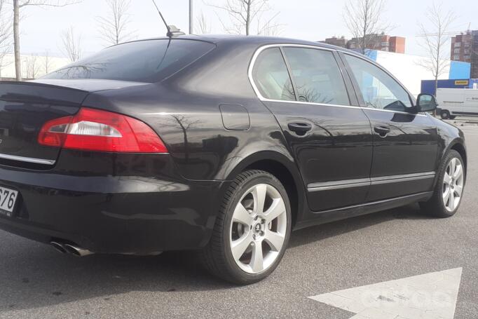 Skoda Superb 2 generation Liftback