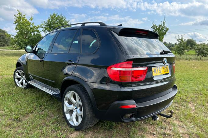 BMW X5 E70 Crossover