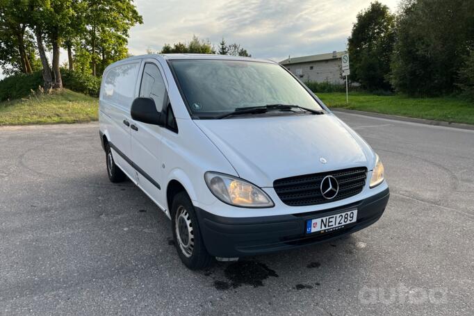 Mercedes-Benz Vito W639 Minivan 4-doors