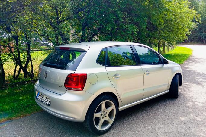 Volkswagen Polo 5 generation Hatchback 5-doors