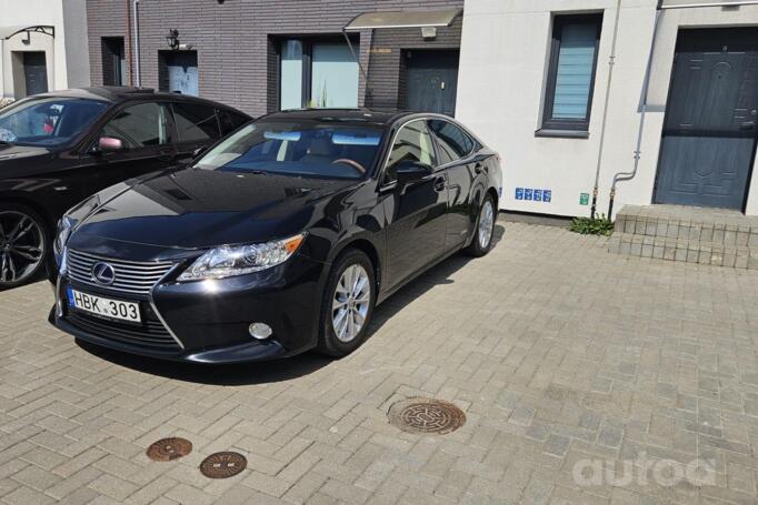 Lexus ES 6 generation Sedan