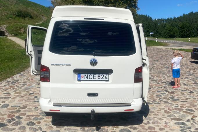 Volkswagen Transporter T5 Minivan 4-doors