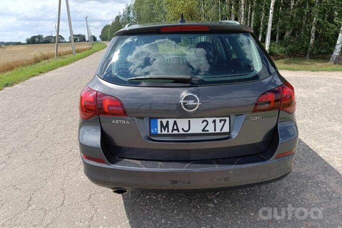 Opel Astra J [restyling] Sports Tourer wagon 5-doors