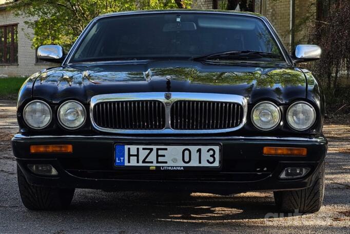 Jaguar XJ X300 Sedan 4-doors