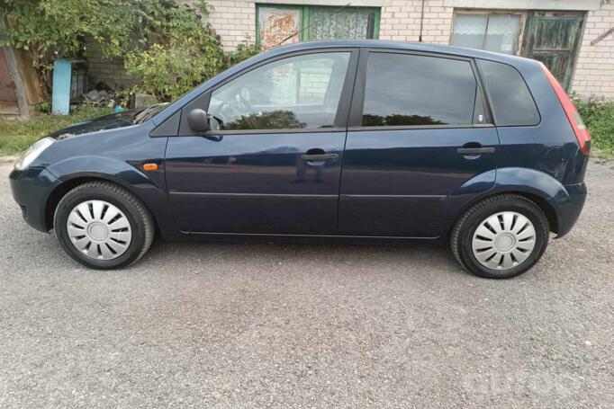 Ford Fiesta 5 generation Hatchback 5-doors