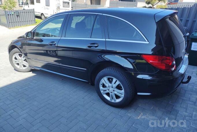 Mercedes-Benz R-Class W251 Minivan Long