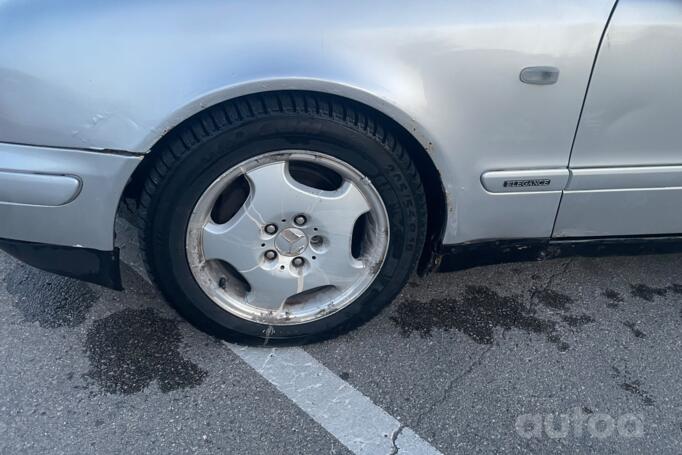 Mercedes-Benz CLK-Class C208 Coupe