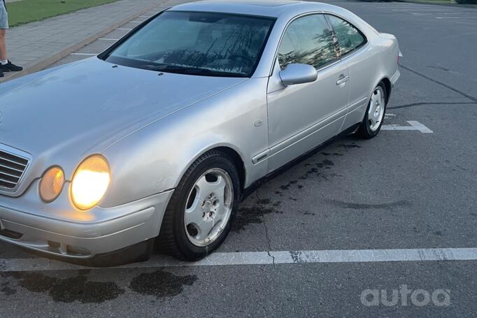 Mercedes-Benz CLK-Class C208 Coupe