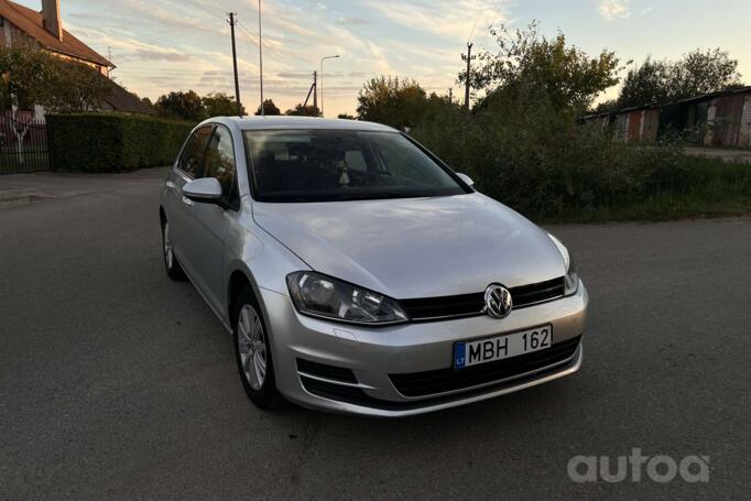 Volkswagen Golf 7 generation Hatchback 5-doors