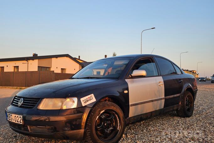 Volkswagen Passat B5 Sedan 4-doors