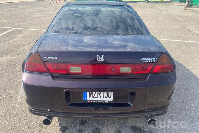 Honda Accord 6 generation US-spec Coupe