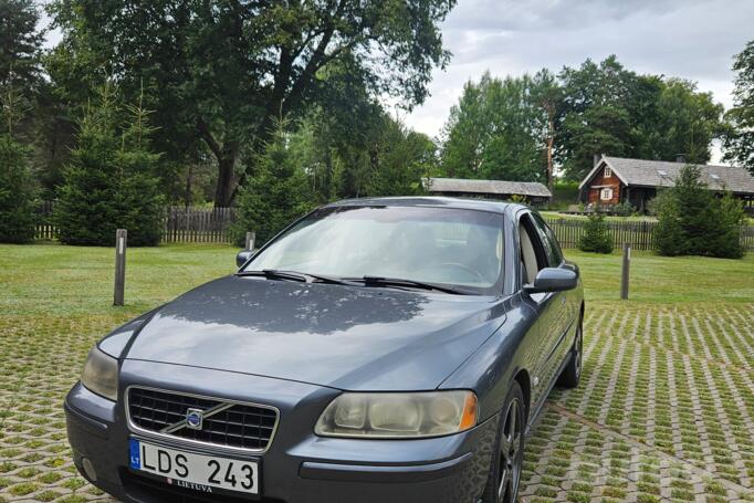 Volvo S60 1 generation [restyling] Sedan