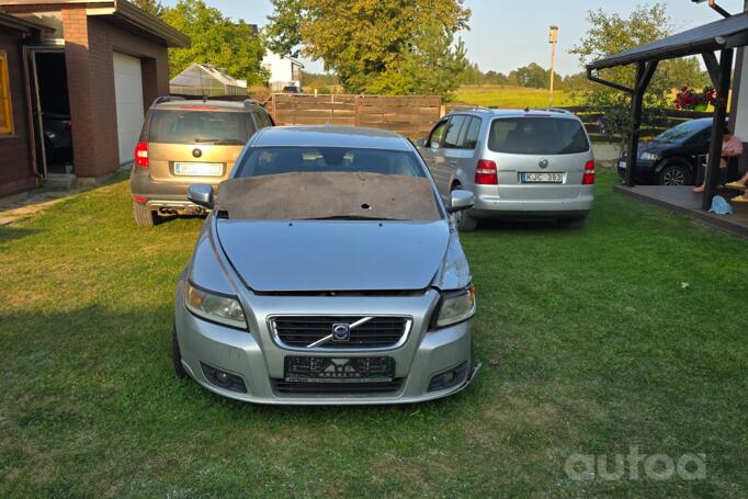 Volvo V50 1 generation [restyling]