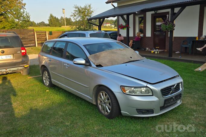 Volvo V50 1 generation [restyling]