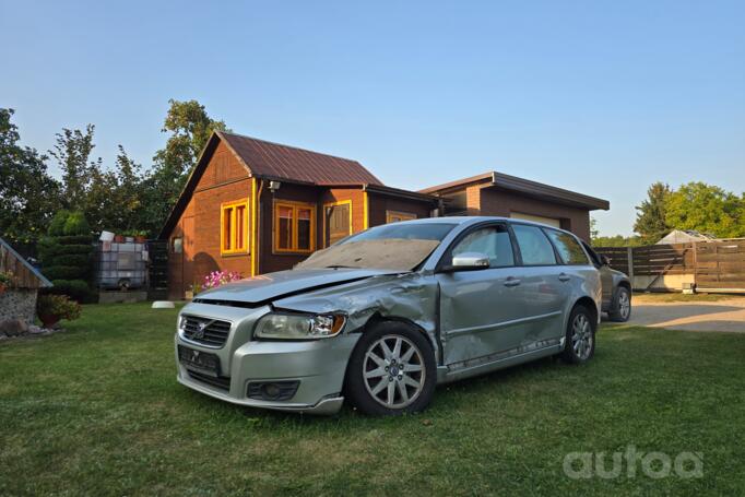 Volvo V50 1 generation [restyling]