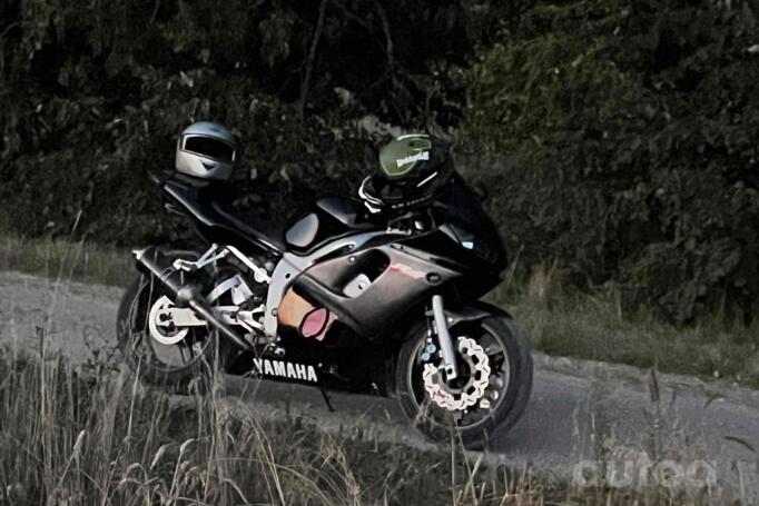 Yamaha YZF