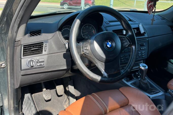 BMW X3 E83 Crossover