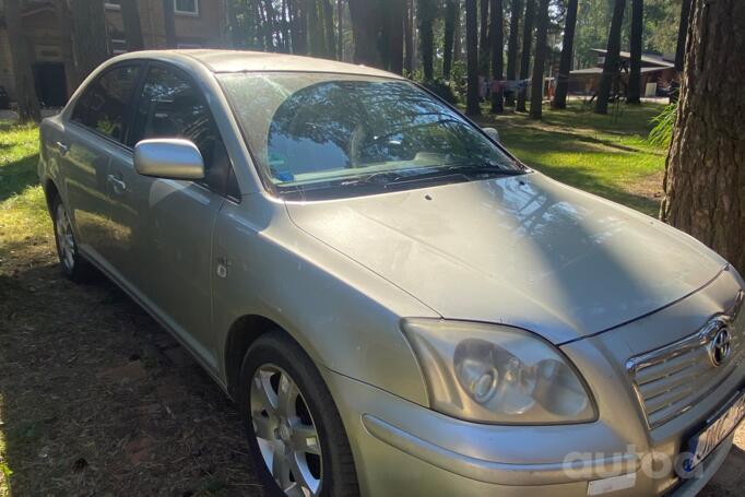 Toyota Avensis 2 generation Sedan