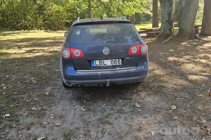 Volkswagen Passat B6 wagon 5-doors