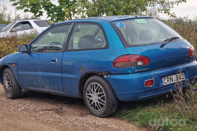 Mitsubishi Colt 4 generation