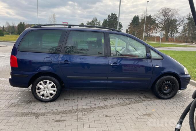 SEAT Alhambra 1 generation [restyling] Minivan